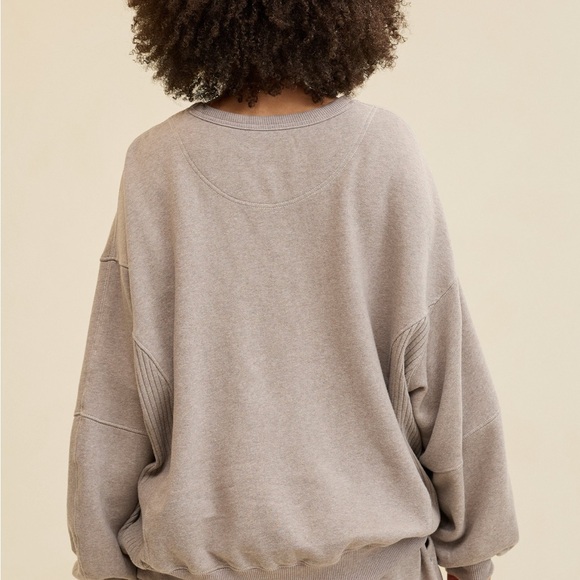 Aerie Tres Chic Sweatshirt NWT Medium Taupe - Picture 3 of 12